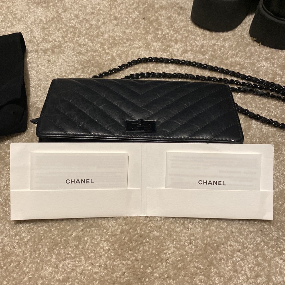 So Black Chevron Quilted Calfskin Reissue Wallet On Chain, 2016